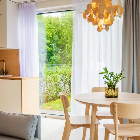 W Willi Z Ogrodem Surfingbird Villa
