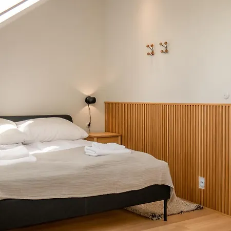 Villa W Willi Z Ogrodem Surfingbird